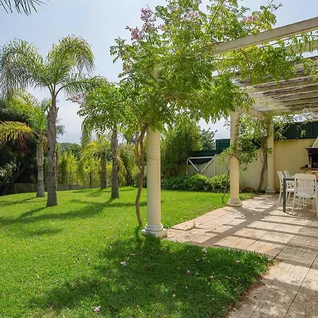 Jardin Villa *