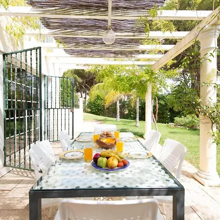 Jardin Villa